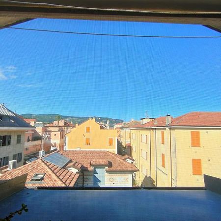 Il Gioiello Di Pietra Appartement Pietra Ligure Buitenkant foto